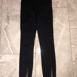 Discontinued black Lululemon leggings